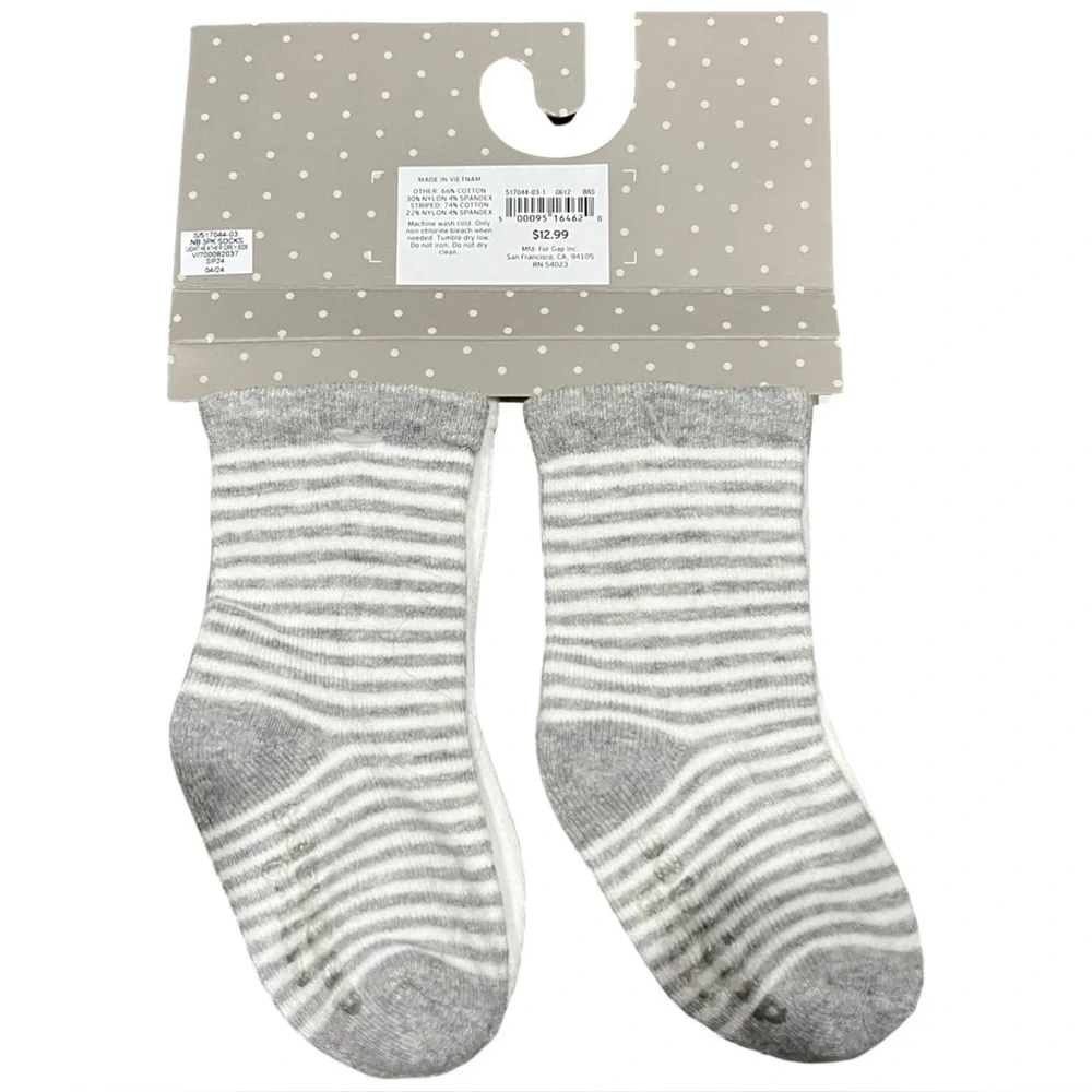 NWT Baby GAP Gray 3pk Socks size 6-12m